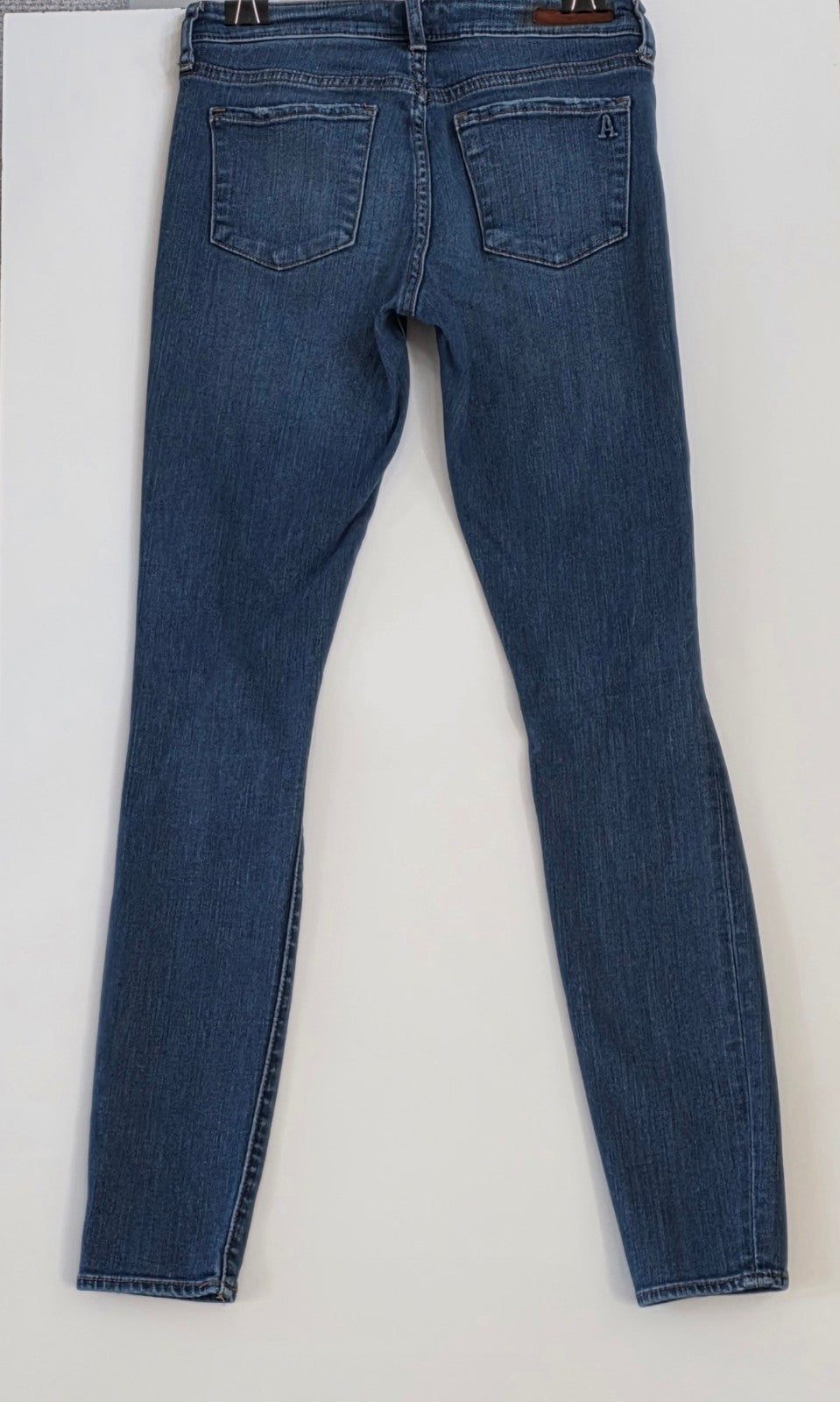 Articles of Society Jeans Womens Waist  24 Skinny Cut 1011.