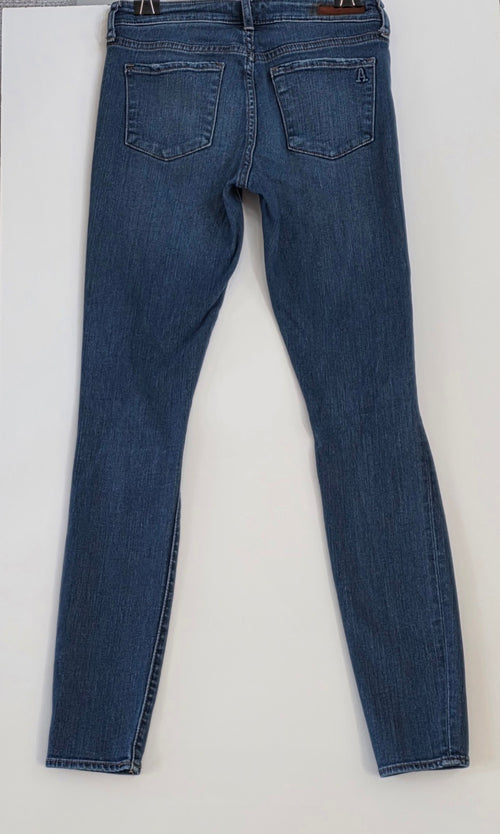 Articles of Society Jeans Womens Waist  24 Skinny Cut 1011.