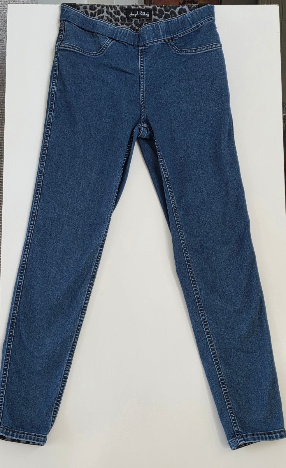 Joseph Ribkoff Jeans Womens pull on stretch skinny leopard print inside Waist 26