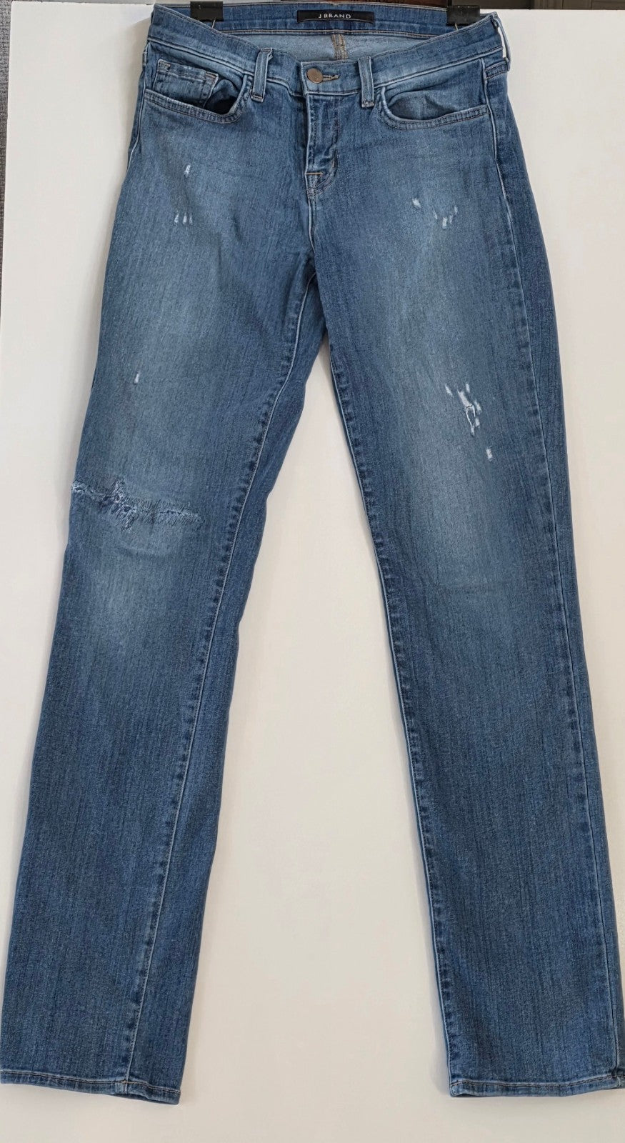J Brand Jeans Womens Waist  26, Cut 18927 Jude,  Mesmerize Color Indigo